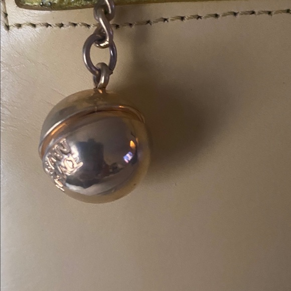 Authentic   GIANNI VERSACE VINTAGE LEATHER TOP HANDLE BAG - Picture 5 of 13